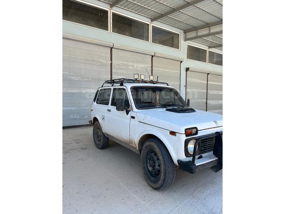 Sahibinden Lada Niva 1.6 1990 Model