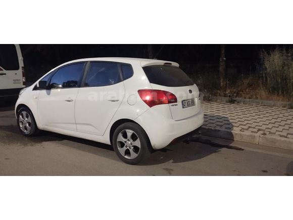 Sahibinden Kia Venga 1.4 CRDi Active 2011 Model