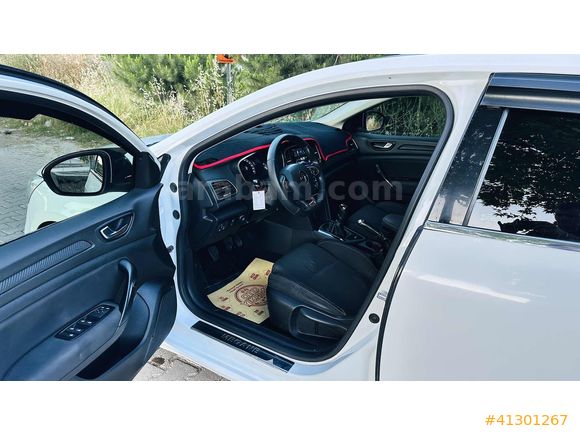 HATASIZ TEK PARÇA BOYA MEGANE 1.6 16V LPG- EKRAN JANT VS