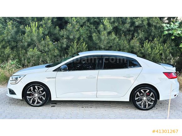 HATASIZ TEK PARÇA BOYA MEGANE 1.6 16V LPG- EKRAN JANT VS