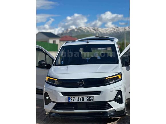 Sahibinden Opel Combo 1.5 CDTI Ultimate 2024 Model 