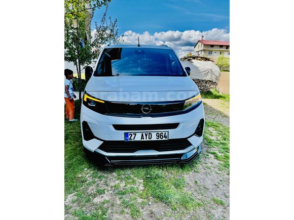 Sahibinden Opel Combo 1.5 CDTI Ultimate 2024 Model 
