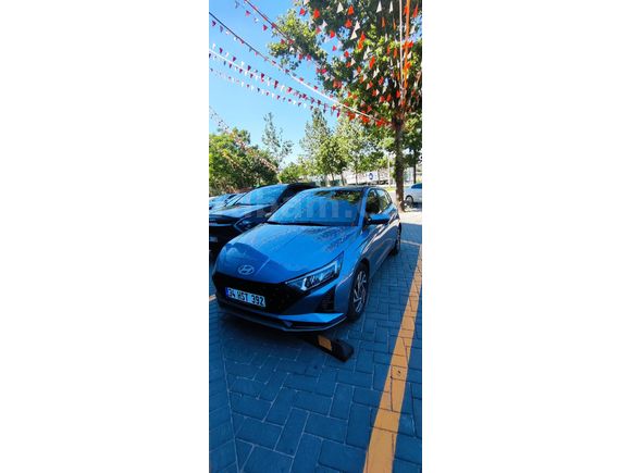 Sahibinden Hyundai i20 1.4 MPI Style 2023 Model