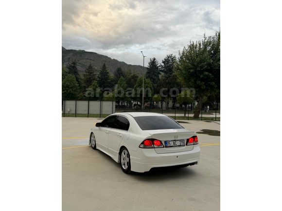Sahibinden Honda Civic 1.6i VTEC Elegance 2011 Model 