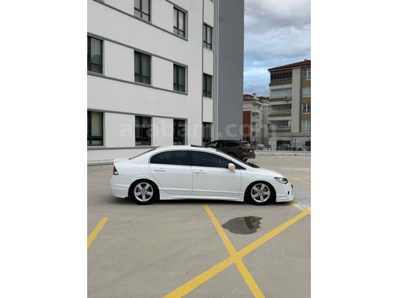 Sahibinden Honda Civic 1.6i VTEC Elegance 2011 Model 