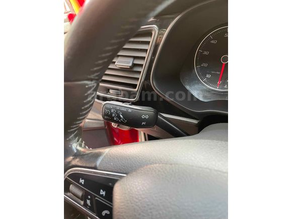 Sahibinden Seat Leon 1.2 TSI Style 2014 Model  121000 km  Kırmızı