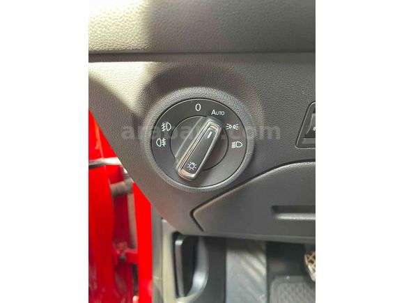 Sahibinden Seat Leon 1.2 TSI Style 2014 Model  121000 km  Kırmızı