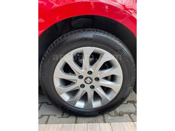 Sahibinden Seat Leon 1.2 TSI Style 2014 Model  121000 km  Kırmızı
