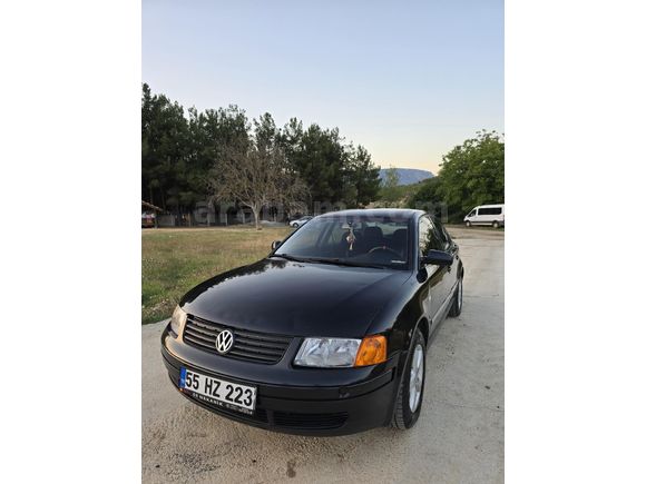 Sahibinden Volkswagen Passat 1.8 Basic 1999 Model