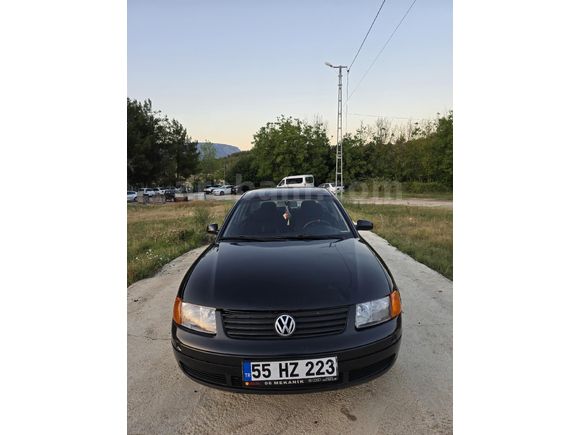 Sahibinden Volkswagen Passat 1.8 Basic 1999 Model