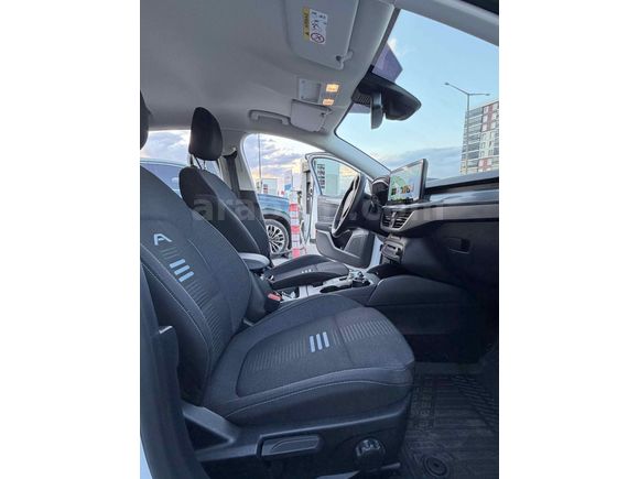 Sahibinden Ford Focus 1.5 EcoBlue Active Stil 2025 Model 