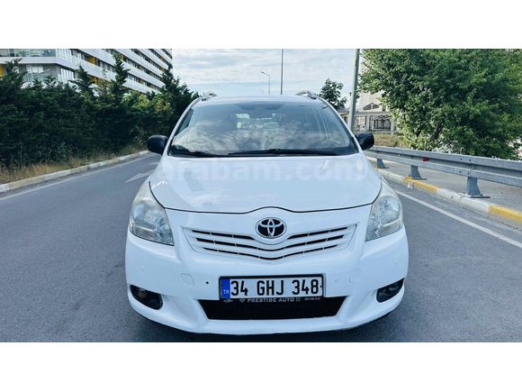 Galeriden Toyota Corolla 2.0 D-4D Comfort Extra Verso 2011 Model İstanbul