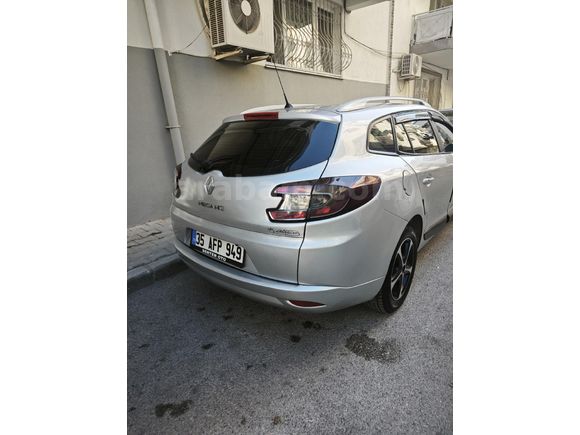 Sahibinden Renault Megane 1.5 dCi Sport Tourer Expression 2011 Model