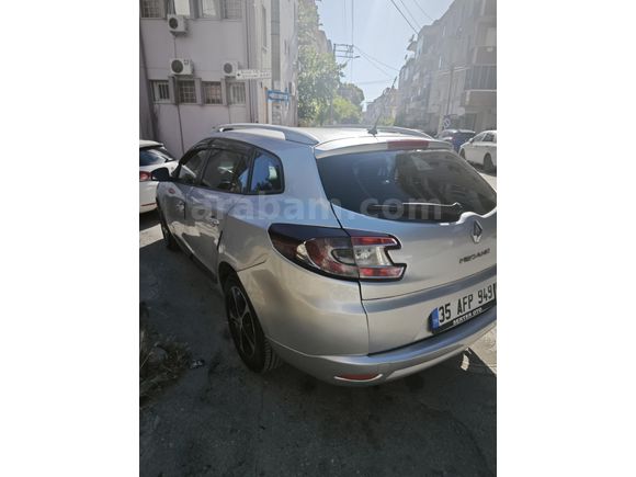 Sahibinden Renault Megane 1.5 dCi Sport Tourer Expression 2011 Model