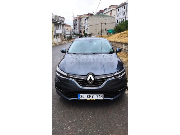 Sahibinden Renault Megane 1.3 TCe Icon 2024 Model (45.000 KM)