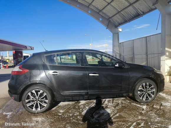 Sahibinden Renault Megane 1.5 dCi Dynamique 2011 Model