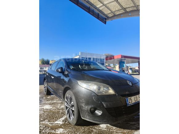 Sahibinden Renault Megane 1.5 dCi Dynamique 2011 Model