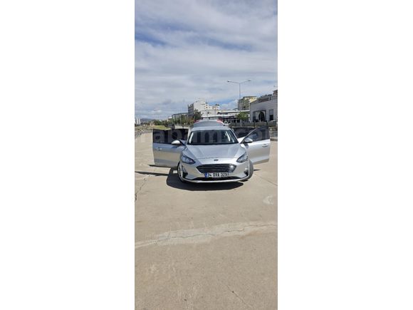 Sahibinden Ford Focus 1.5 TDCi Titanium 21 çıkışlı
