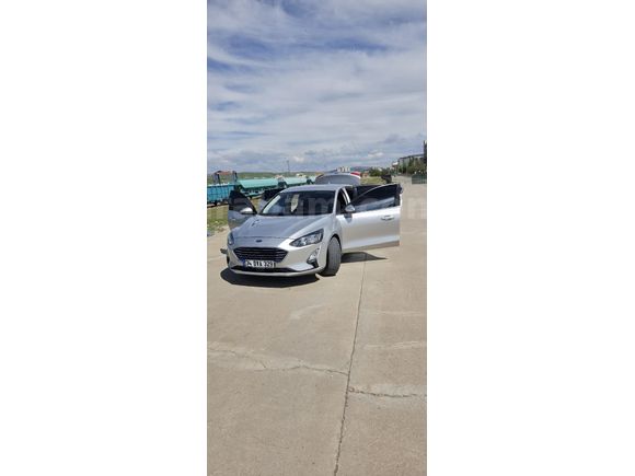 Sahibinden Ford Focus 1.5 TDCi Titanium 21 çıkışlı