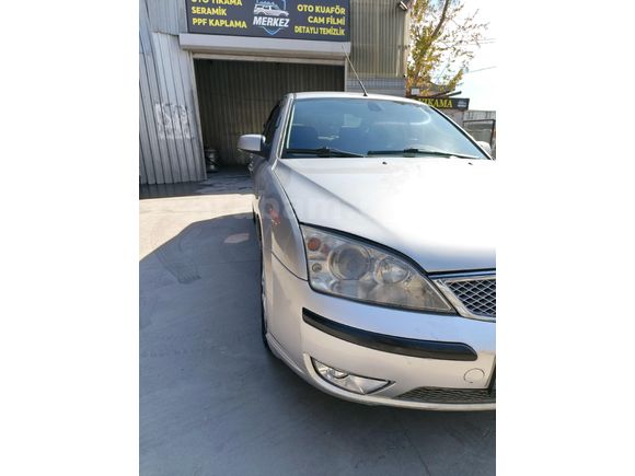 Sahibinden Ford Mondeo 2.0 TDCi Titanium 2006 Model