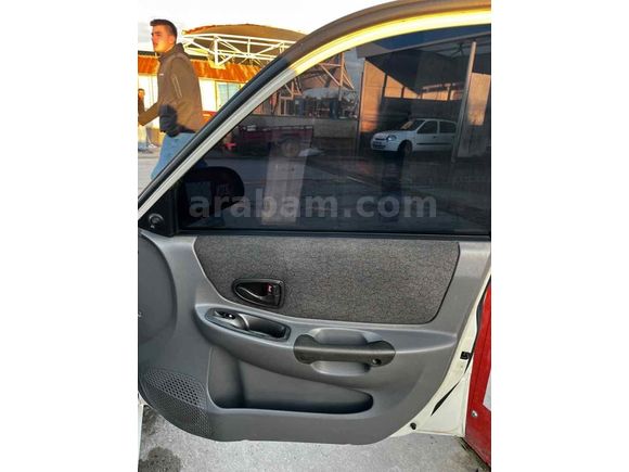 Sahibinden Hyundai Accent 1.3 1.3i 2001 Model 