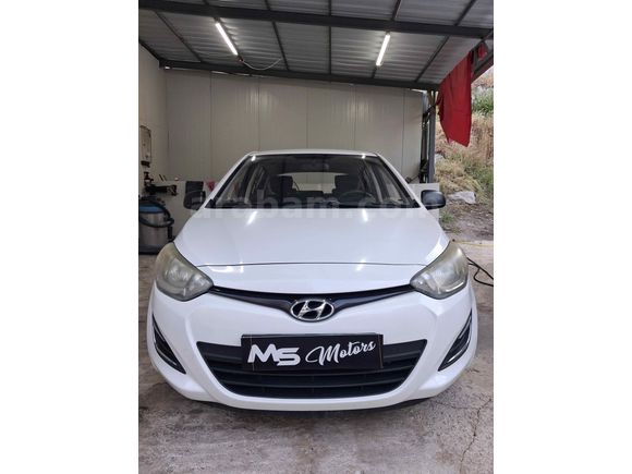 MS MOTORS HYUNDAİ İ20 HATASIZ BOYASIZ 150KM