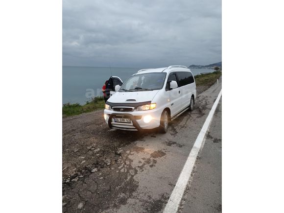 Sahibinden Hyundai Starex 2.5 CRDI Space 2007 Model  241000 km Beyaz