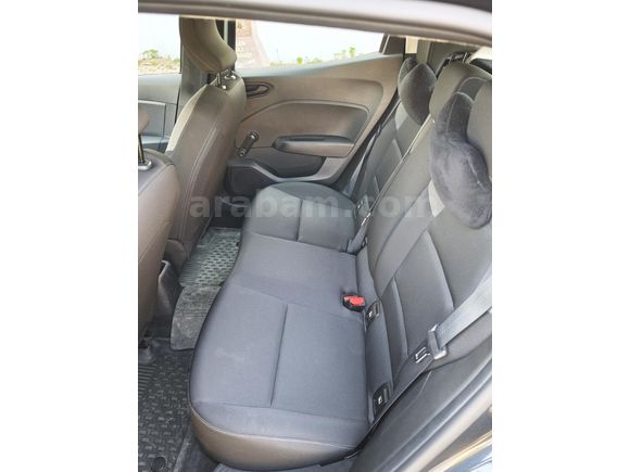 Sahibinden Renault Clio 1.0 TCe Joy 2022 Model