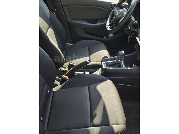 Sahibinden Renault Clio 1.0 TCe Joy 2022 Model