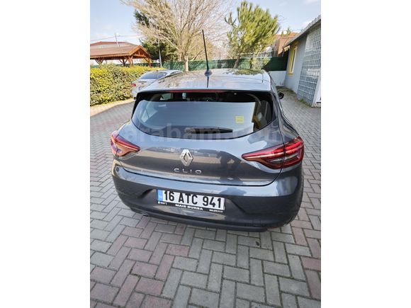 Sahibinden Renault Clio 1.0 TCe Joy 2022 Model
