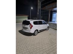 Sahibinden Dacia Lodgy otomobil ruhsatlı 1.5 dCi Laureate 7 kişilik