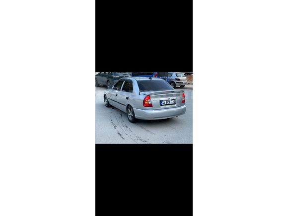 Sahibinden Hyundai Accent 1.3 LX 2000 Model