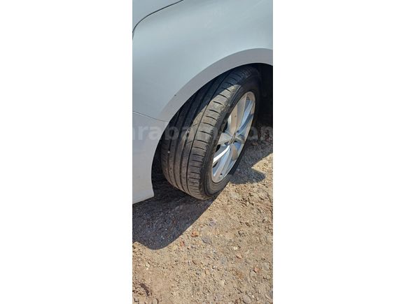 Sahibinden Renault Megane 1.5 Blue DCI Touch 2020 Model