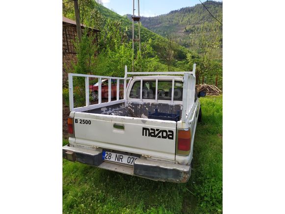 Sahibinden Mazda B2500 2.5 D 1999 Model