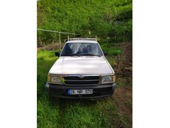 Sahibinden Mazda B2500 2.5 D 1999 Model