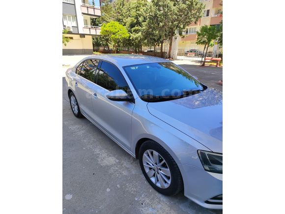 Sahibinden Volkswagen Jetta 1.4 TSi BlueMotion Comfortline 2016 Model