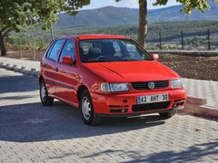 Otomatik Klimalı Düşük Km Polo