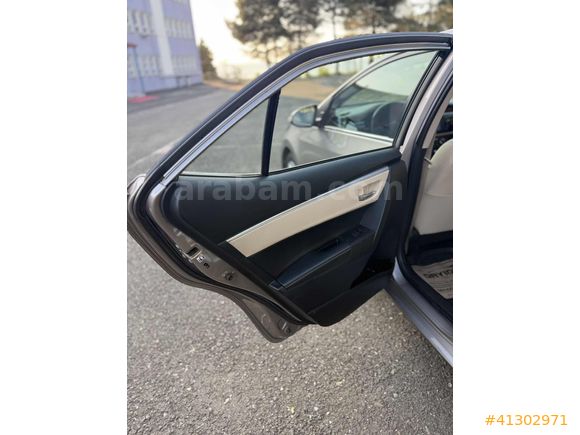 2015 COROLLA 1.6 PREMİUM OTOMATİK PRİNS LPG SERVİS BAKIMLI