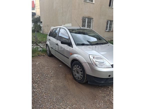 Sahibinden Ford Fiesta 1.4 TDCi Comfort 2003 Model
