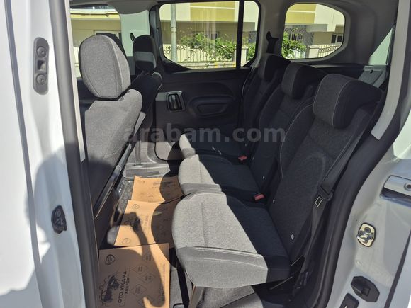Sahibinden Opel Combo 1.5 CDTI Ultimate 2025 Model 