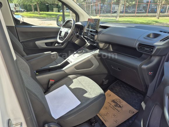 Sahibinden Opel Combo 1.5 CDTI Ultimate 2025 Model 