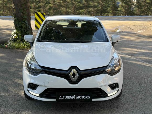2019 CIKIŞLI HATASIZ AYARINDA 110 BİN KM HASAR KAYITSIZ CLİO