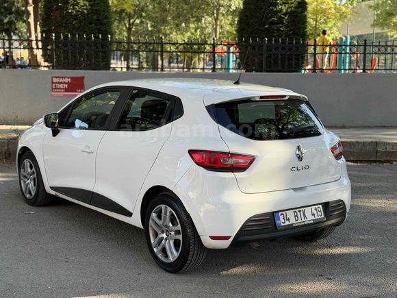 2019 CIKIŞLI HATASIZ AYARINDA 110 BİN KM HASAR KAYITSIZ CLİO
