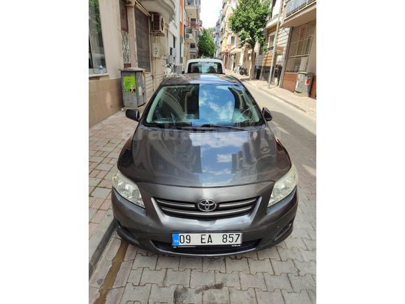 3.Sahibi Memurdan Toyota Corolla 1.6 Lpgli