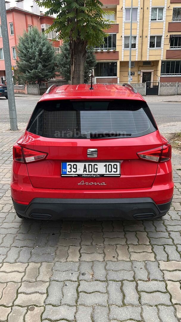 Sahibinden Seat Arona 1.0 EcoTSI Style 2023 Model Kırklareli 32.000 km Kırmızı 3