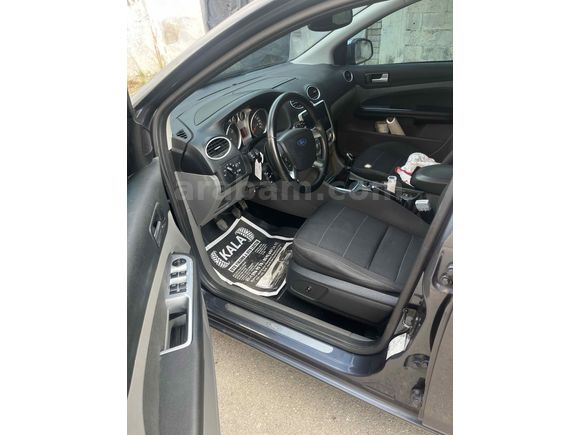 Sahibinden Ford Focus 1.6 Titanium 2009 Model 
