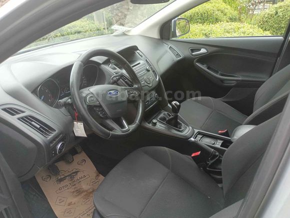 Sahibinden Ford Focus 1.6 Ti-VCT Trend X 2017 Model 