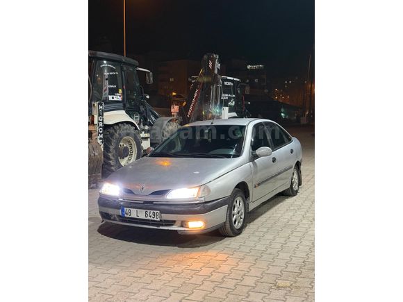 Sahibinden Renault Laguna 2.0 RXE 1996 Model