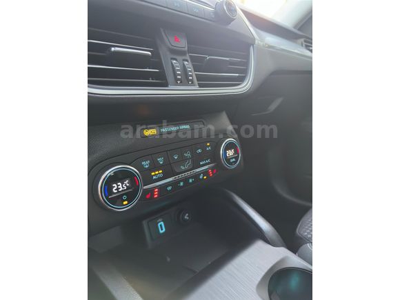 Sahibinden Ford Focus 1.5 TDCi Titanium 2020 Model Erzurum