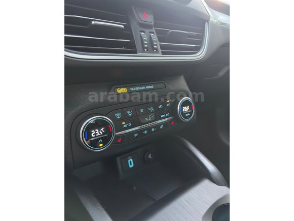 Sahibinden Ford Focus 1.5 TDCi Titanium 2020 Model Erzurum